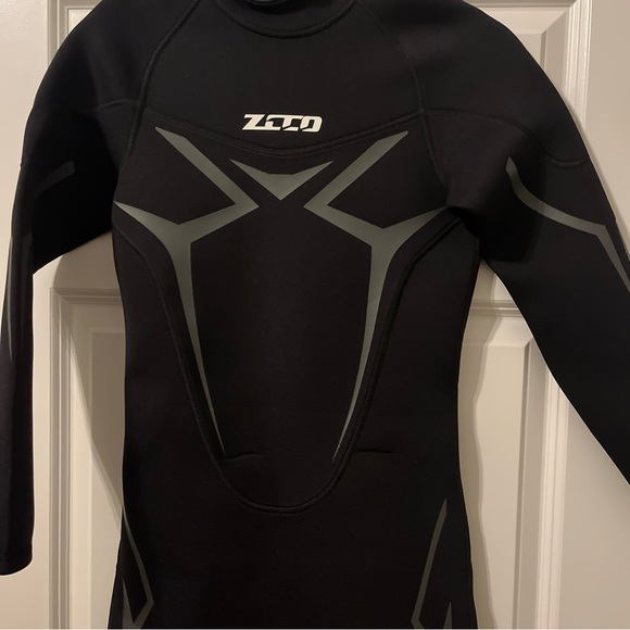 ZCCO Wetsuits Women's 3mm Premium Neoprene Full Sleeve Dive Skin SIZE SMALL NWT - Picture 2 of 3